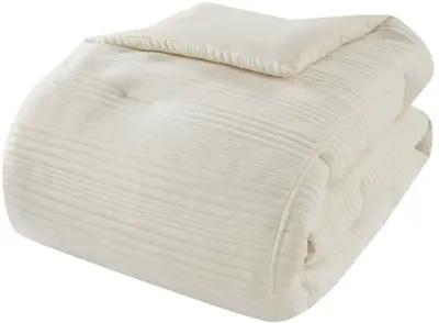 Urban Habitat Wyatt Ivory 3 Piece Knitted Jersey Comforter Set