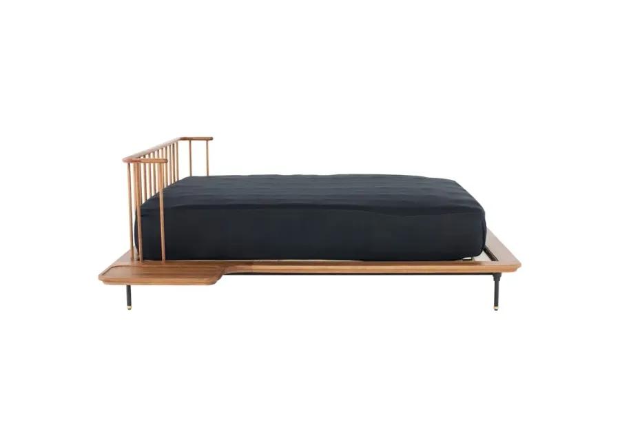 DISTRIKT BED QUEEN BED