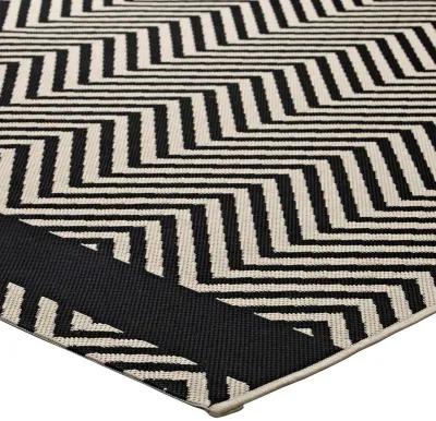 Optica Chevron With End Borders 5x8 Indoor and Outdoor Area Rug