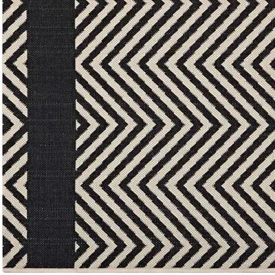 Optica Chevron With End Borders 5x8 Indoor and Outdoor Area Rug