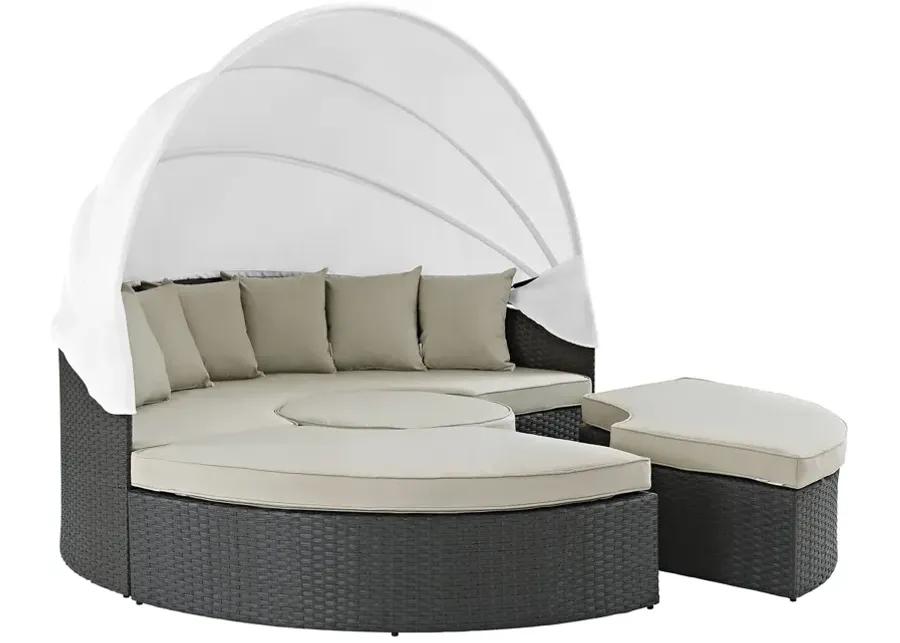 Sojourn Outdoor Patio Sunbrella® Daybed