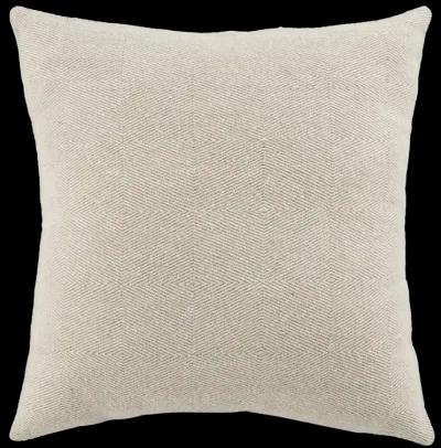 Darci  Pillow