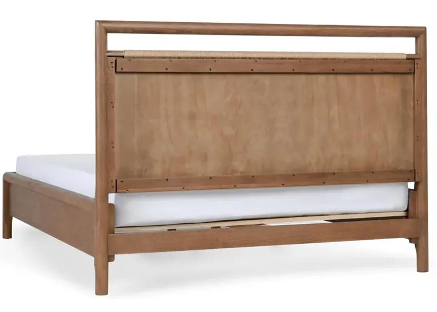 Corda Oak Veneer Queen Bed Nut Brown/Natural