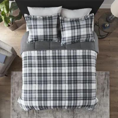 Madison Park Essentials Parkston Black/White 3M Scotchgard Down Alternative All Season Comforter Set