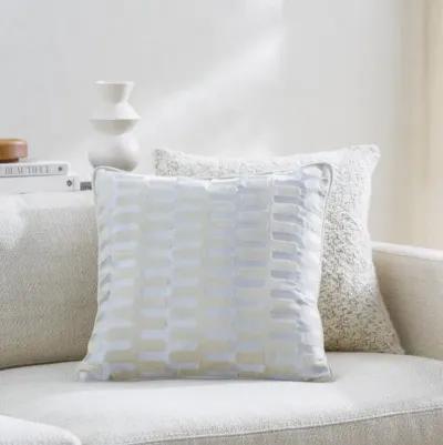 Connecticut CIU-005 18"L x 18"W Accent Pillow