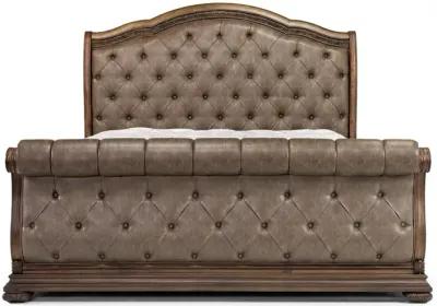 Durango Upholstered Sleigh Bed in Willadeene, Eastern King