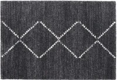 Granada Rug in Diamond Black, 8 X 10