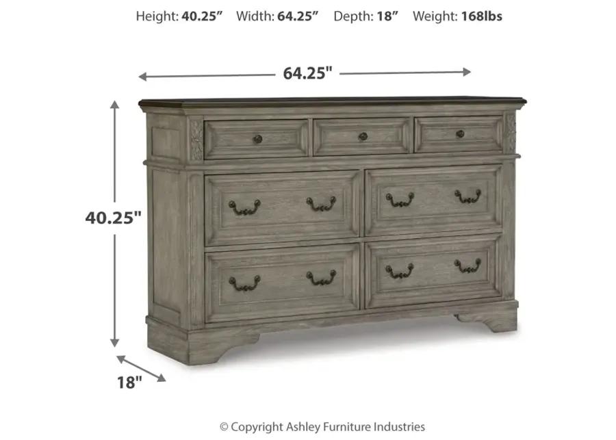 Lodenbay Dresser