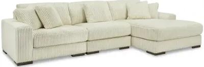 Lindyn 3-Piece Sectional with Chaise