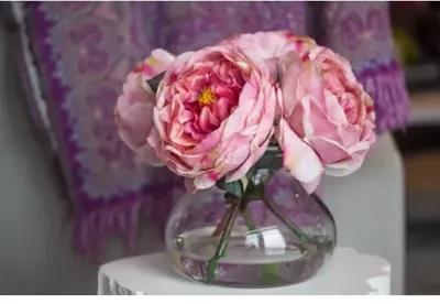 Fancy Rose with Vase - Pink