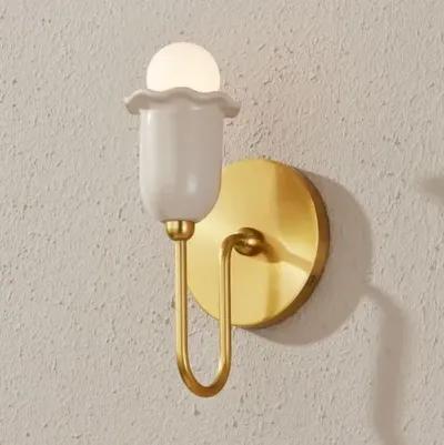 Trevina Wall Sconce - Cream/Aged Brass - Gold