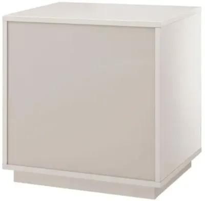 Lumiera Nightstand