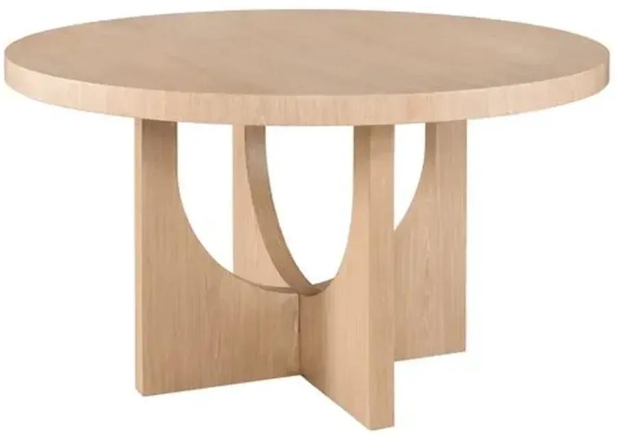 Cassie Round Dining Table - Tech Oak