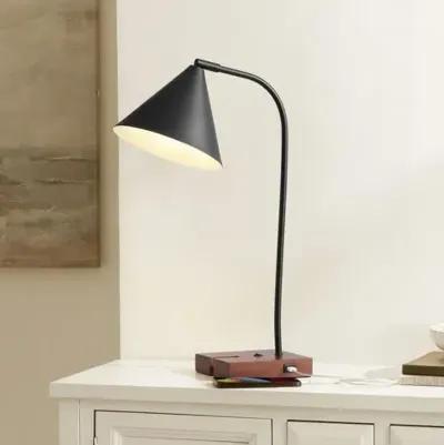 Bennie 22.5" Table Lamp W/ Usb Port - Black