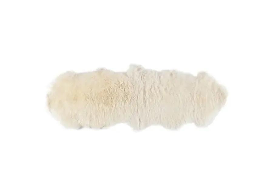 Reese Sheepskin - White