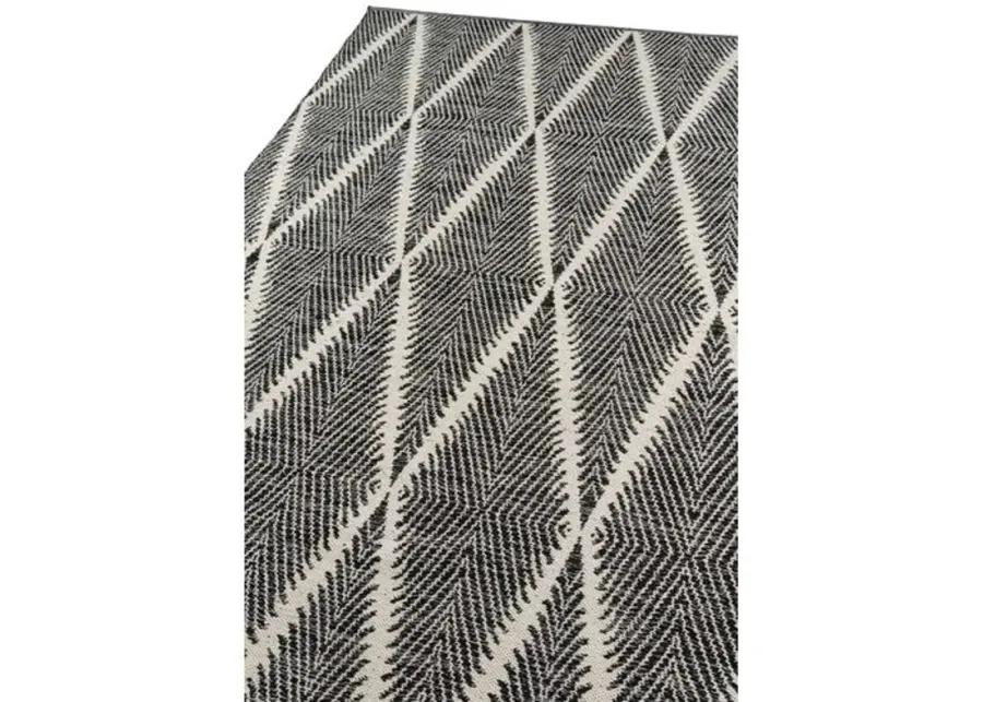 Beacon Outdoor Rug - Black - Erin Gates - Black