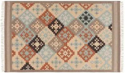 Kase Flat-Weave Rug - Beige - Beige