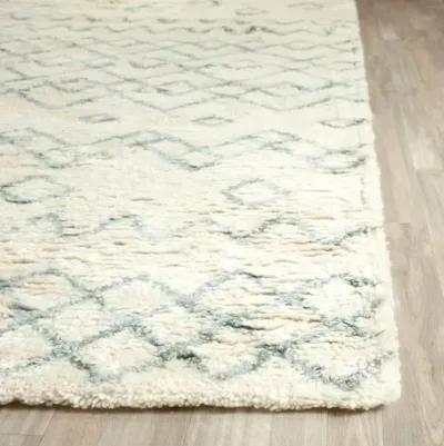 Abhaya Rug - Ivory/Blue - Ivory