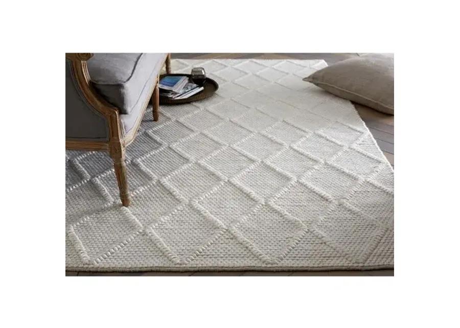 Iyabo Rug - Ivory - Ivory