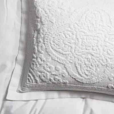 Medallion Sham - White - Belle Epoque