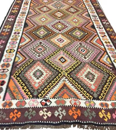 Turkish Kilim Runner - 5'9" x 14'7" - red