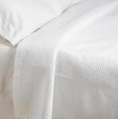 Hamilton Coverlet - Peacock Alley - White