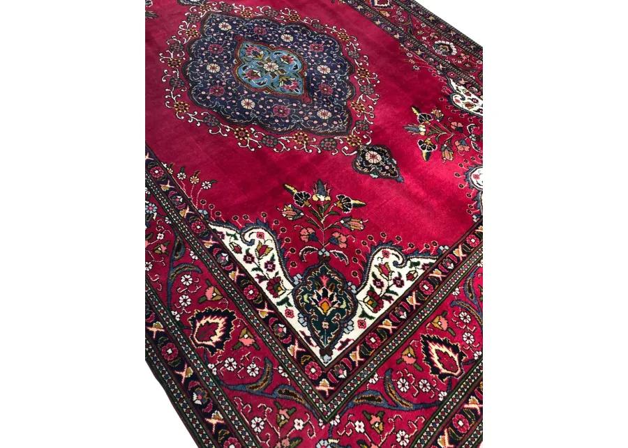 7'9" x 11'1" Vintage Persian Rug - F.J. Kashanian - red - red