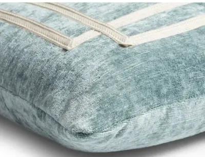 Sam 15x23 Lumbar Pillow - Blue Velvet