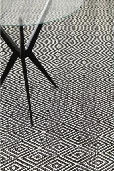 Diamond Indoor/Outdoor Rug - DASH & ALBERT - Black - Black