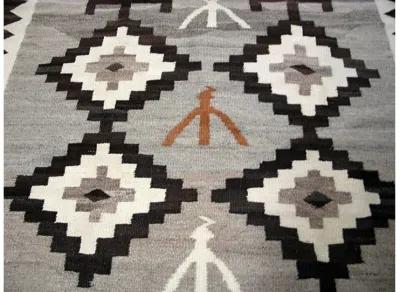 Navajo Rug - 4'2" x 6'9" - Gray - Gray