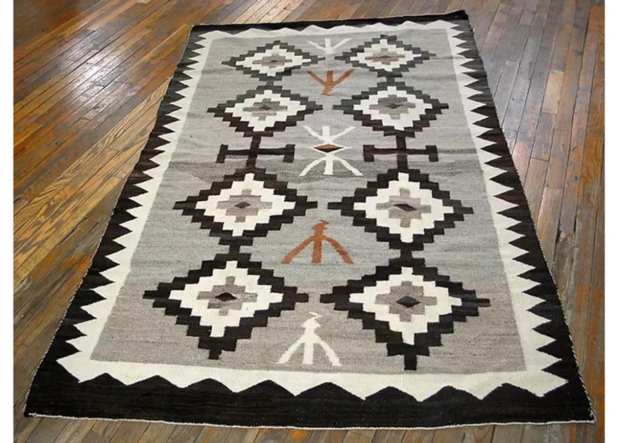 Navajo Rug - 4'2" x 6'9" - Gray - Gray