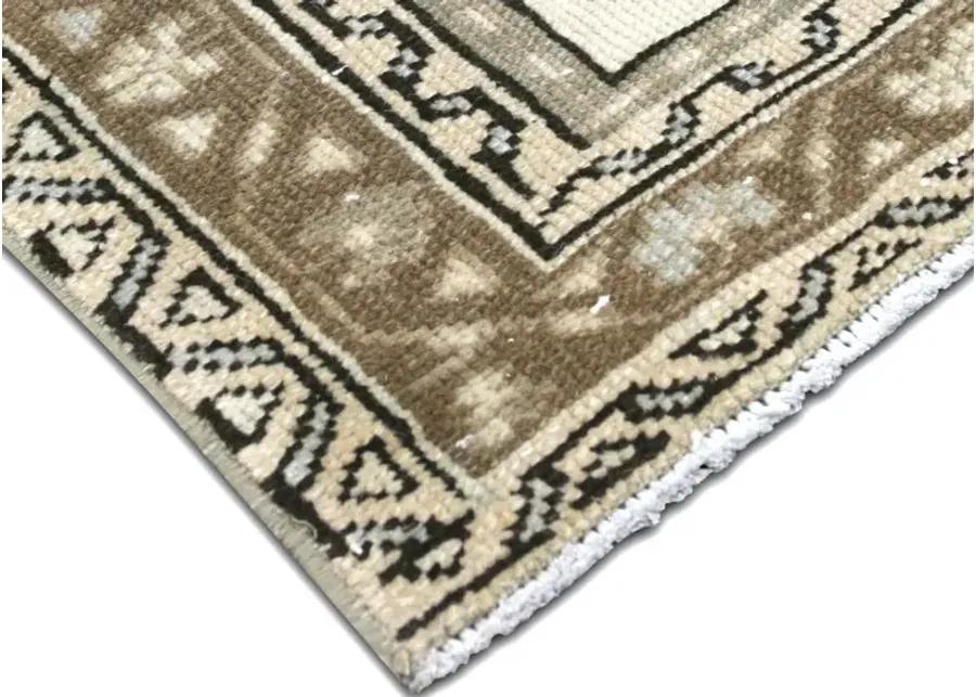 1960s Persian Melayer Runner 2'8" x32'9" - Nalbandian - Beige