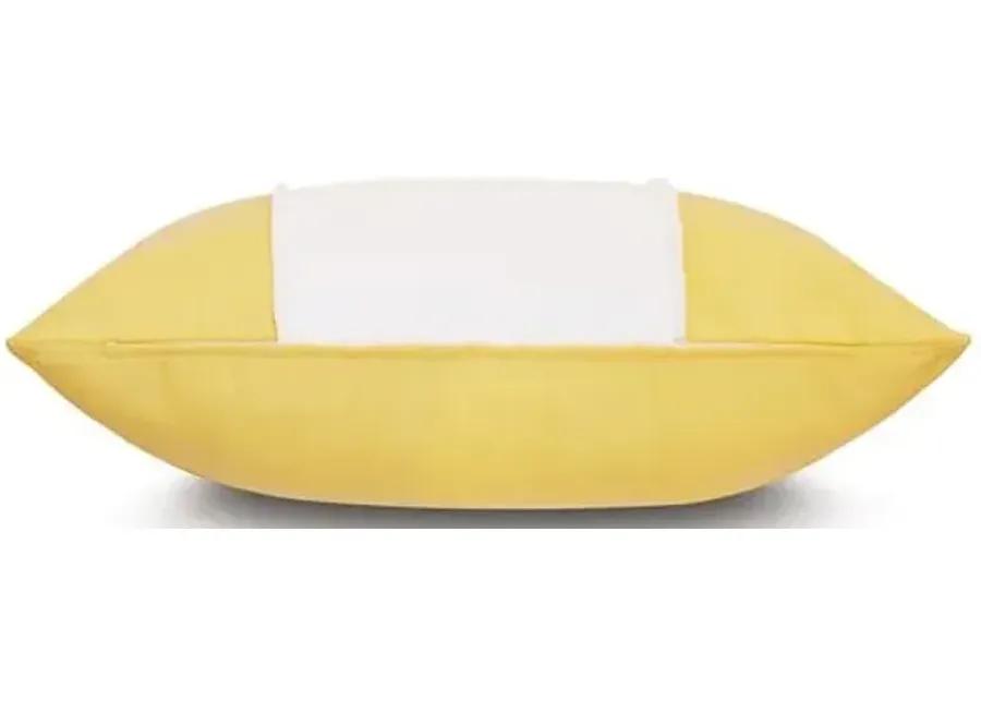 Zuri 20x20 Outdoor Pillow - Yellow/White