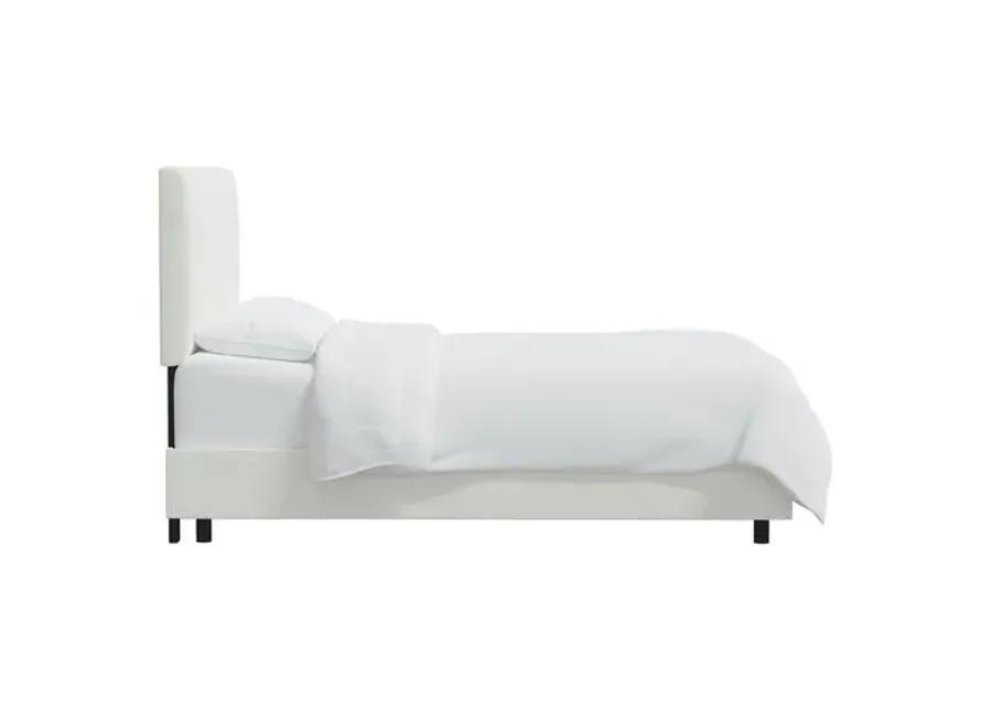 Delmar Bouclé Channeled Bed - Snow - Handcrafted - White