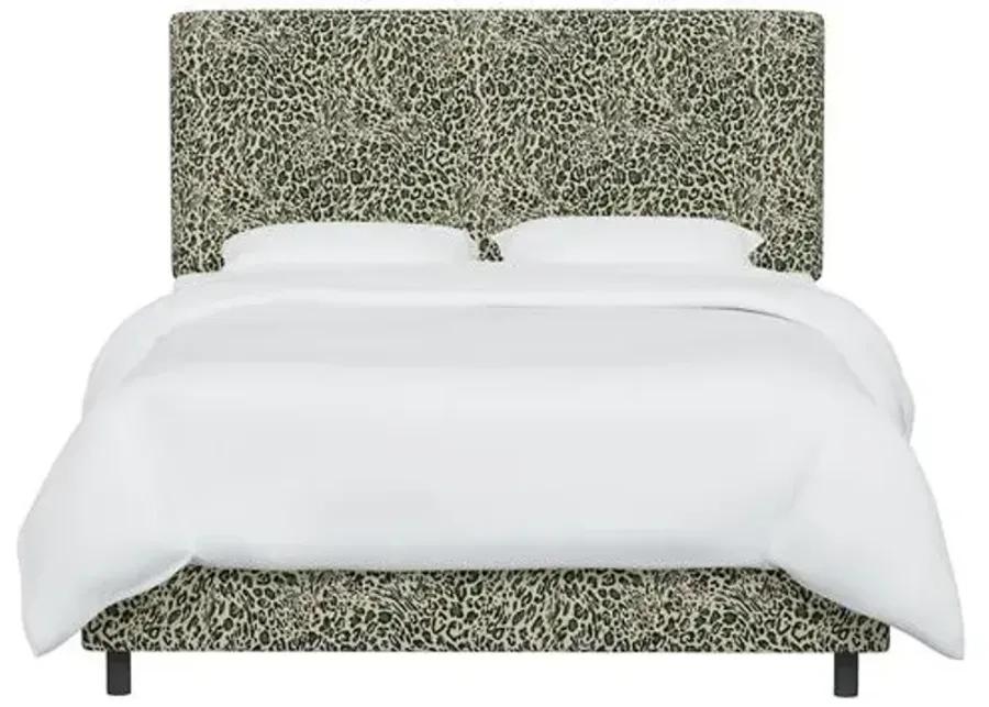 Novak Pounce Bed - Green