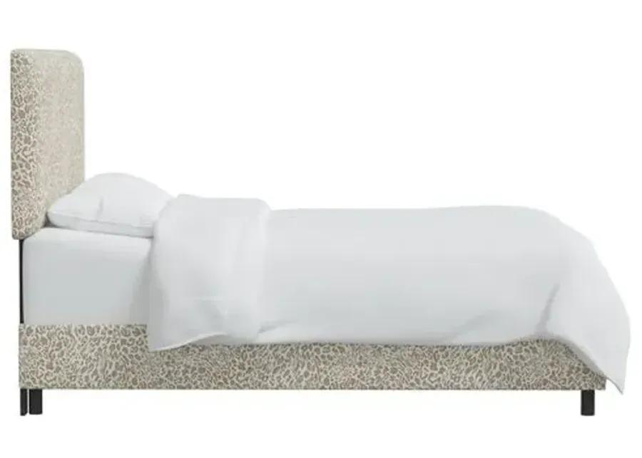 Novak Pounce Bed - Beige