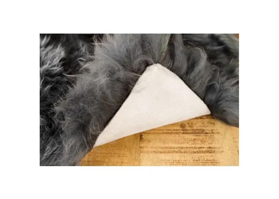 3'x5' Mary Handmade Sheepskin Rug - Grey - natural - Handcrafted - Gray - Gray