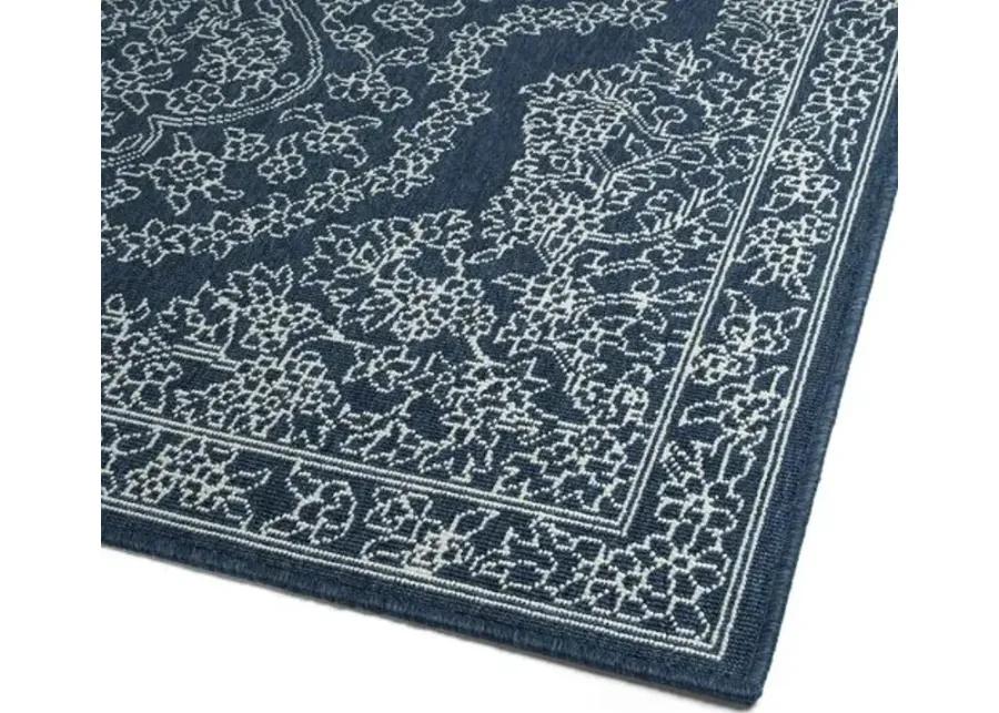 Shaili Outdoor Rug - Navy/Snow - Blue - Blue