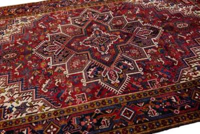 Vintage Handmade Heriz Red Wool Rug - Apadana - Red