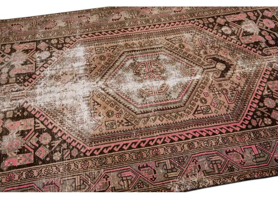 Vintage Geo Peach Rug 4'2" x 6'4" - Apadana - Pink - Pink