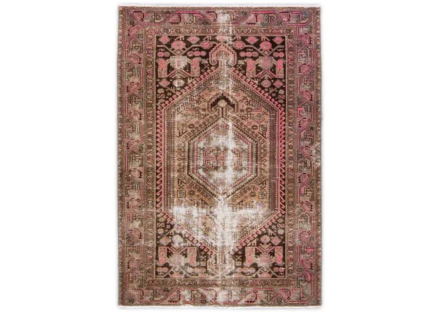 Vintage Geo Peach Rug 4'2" x 6'4" - Apadana - Pink - Pink