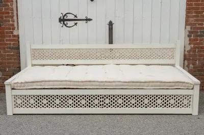 Long Antique White Floral Jali Daybed - de-cor - Comfortable, Sturdy