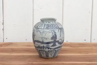 Vintage Chinese Pottery Vase - de-cor - Blue