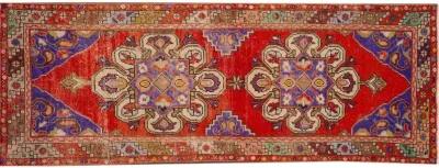 Vintage Turkish Medallion Runner Rug - Apadana - Red - Red