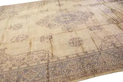 Antique Turkish Oushak Medallion Rug - Apadana - Beige - Beige