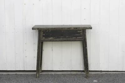 Distressed Black Asian Altar Table - de-cor