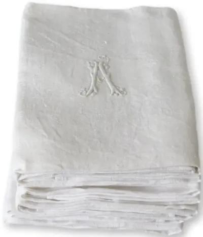 French "V" or "A" Dinner Napkins - Set of 7 - White