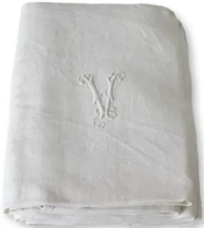 French "V" or "A" Dinner Napkins - Set of 7 - White