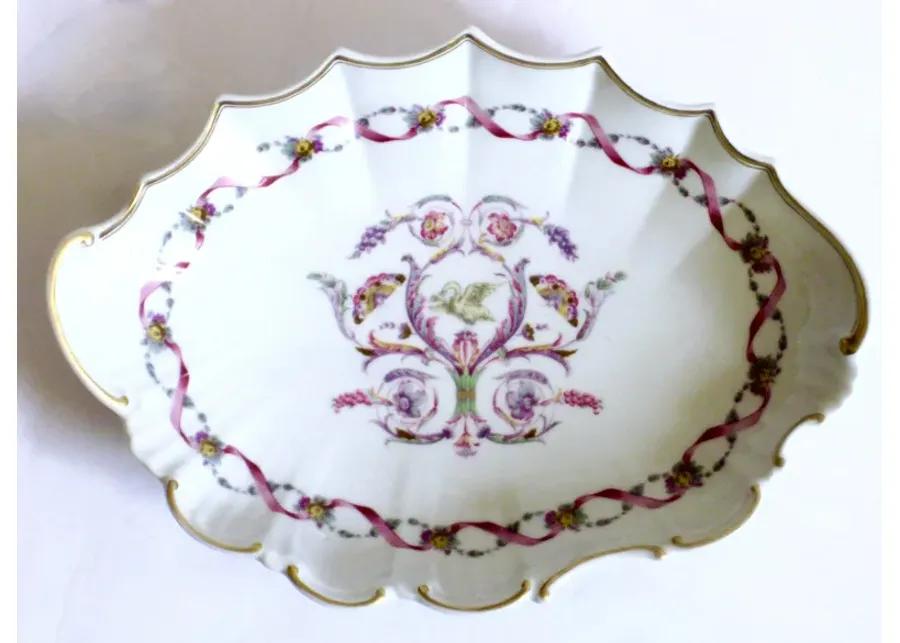 Ginori Italian Porcelain Scalloped Dish