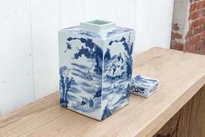 Vintage Chinoiserie Blue Tea Container